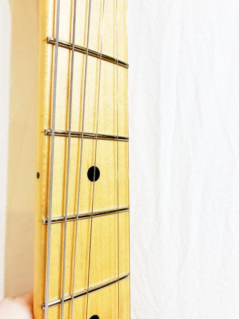 Squier Telecaster thinline セミホロウボディ ゴールド Squier FSR