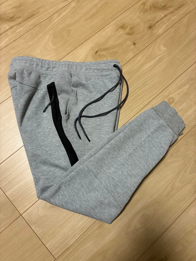 ナイキテックフリース　セットアップ　上下　グレー　サイズS 国内正規品