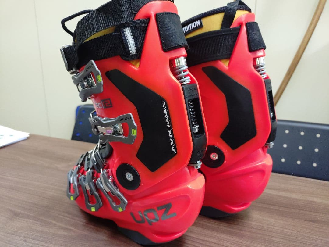 UPZ ブーツRC12とインチューションサーモインナー