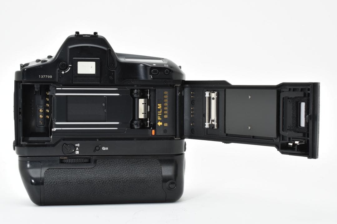 ■ 美品 ■ キャノン Canon EOS-1N ボディ 《完動品》