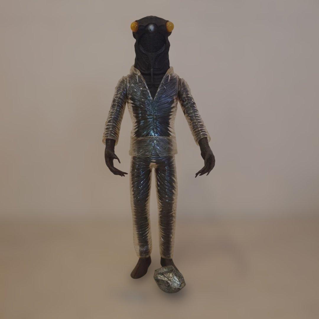 エクスプラス大怪獣シリーズ セミ人間 カラー版 美品 隕石付　 箱なし Amazon.co.jp: エクスプラス 大怪獣シリーズ ウルトラQ 限定版 セミ