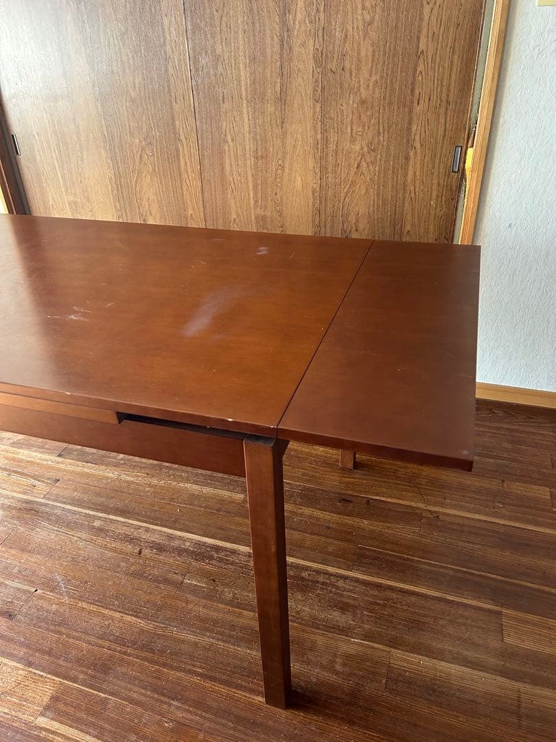 ダイニングテーブル Akari