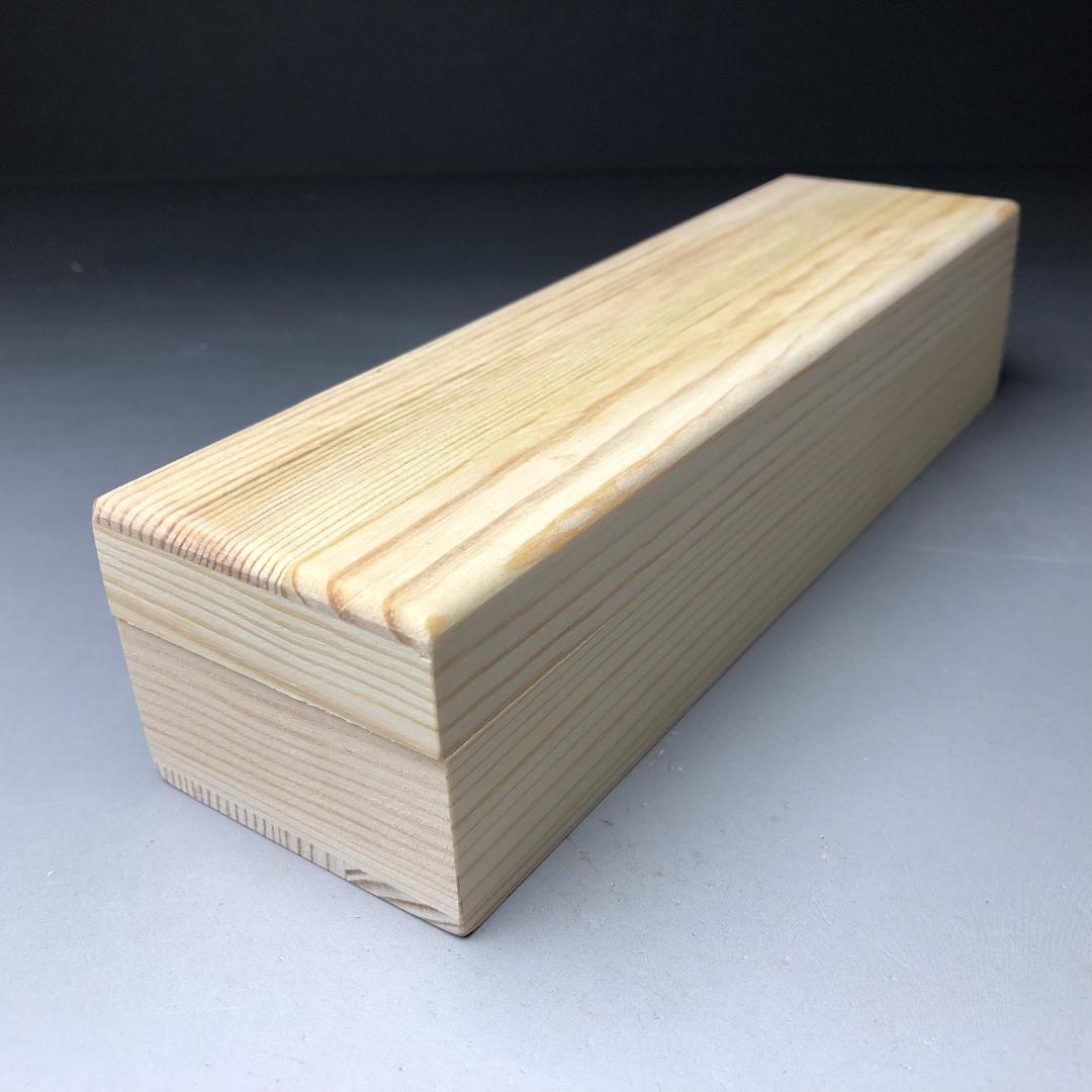 b*b様 アルタイ隕石 鉄隕石 メテオライト 模造刀 重さ約152g 共箱