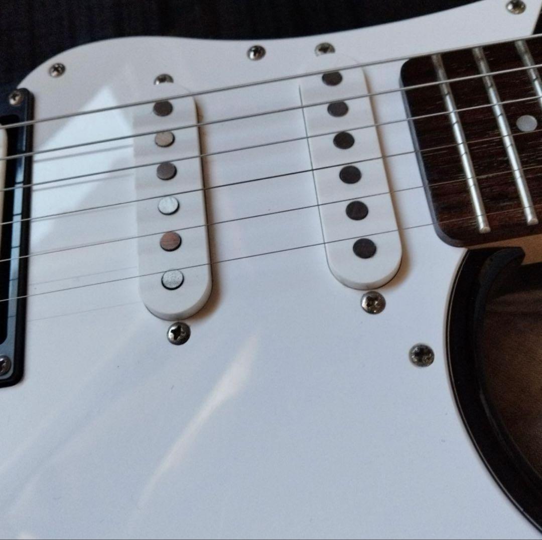 YAMAHA PACIFICA 212VFM ヤマハのパシフィカ、弾きやすいです