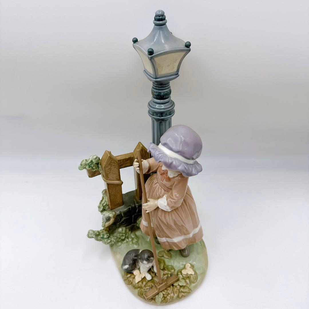 絶版 激レア♡リヤドロ♡ 秋の掃除 LLADRO 少女 猫 フィギュリン