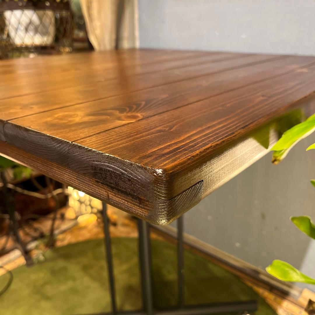 インダストリアル系　ヴィンテージ　オールドパイン　コンパクトダイニングテーブル