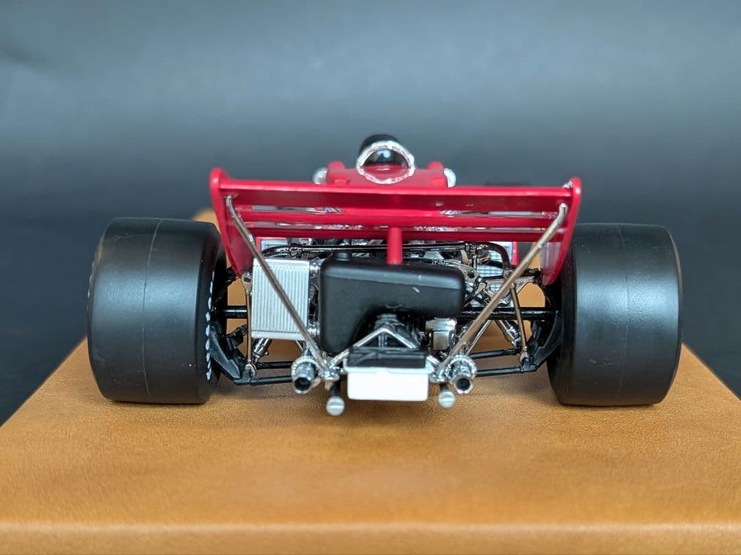 1/18 ロータス 72C 1970 イギリスGP優勝 #5 J.リント