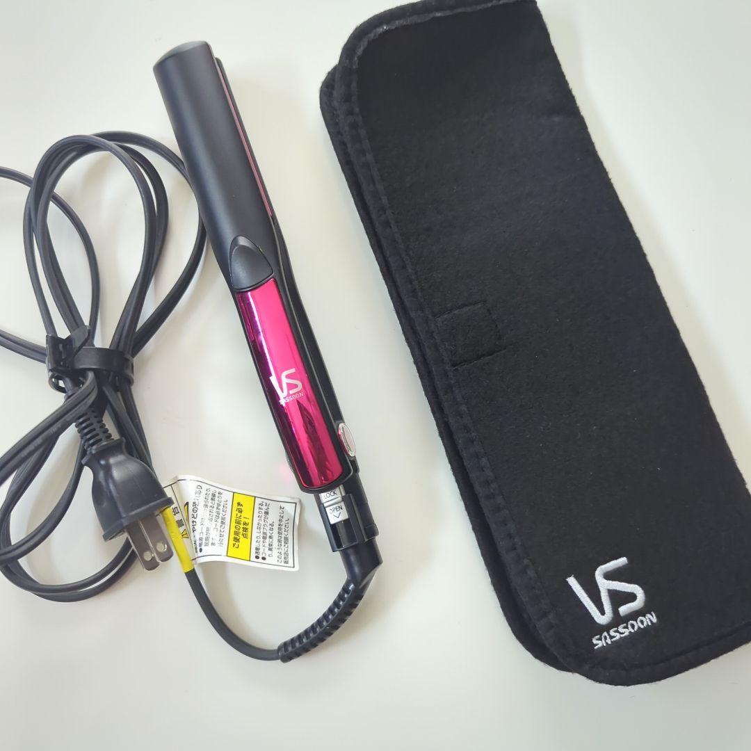 VS Sassoon ストレートヘアアイロン ピンクと黒 収納ケース付き - メルカリ