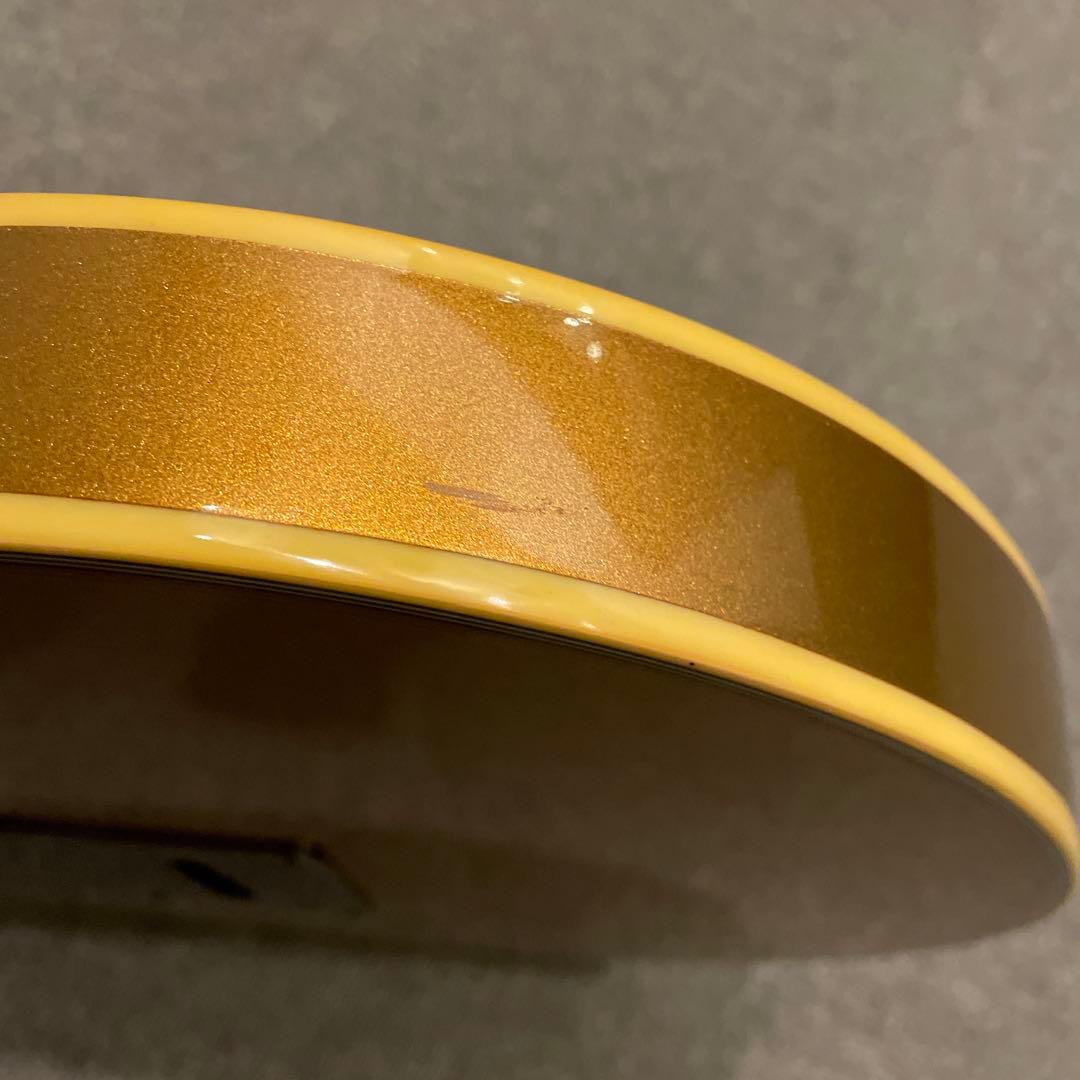 ブライアン・メイ・ギターズ ジュビリー・ゴールド・フィニッシュ 送料込