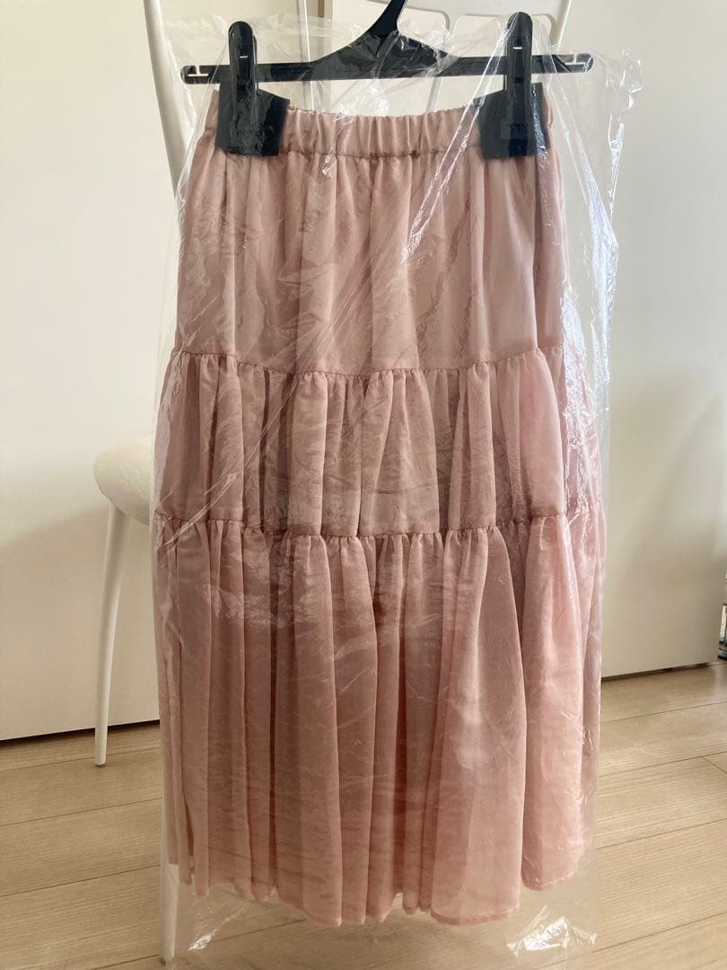 SEVENTEN　シアーティアードスカート(ピンク)XS　新品タグ付き