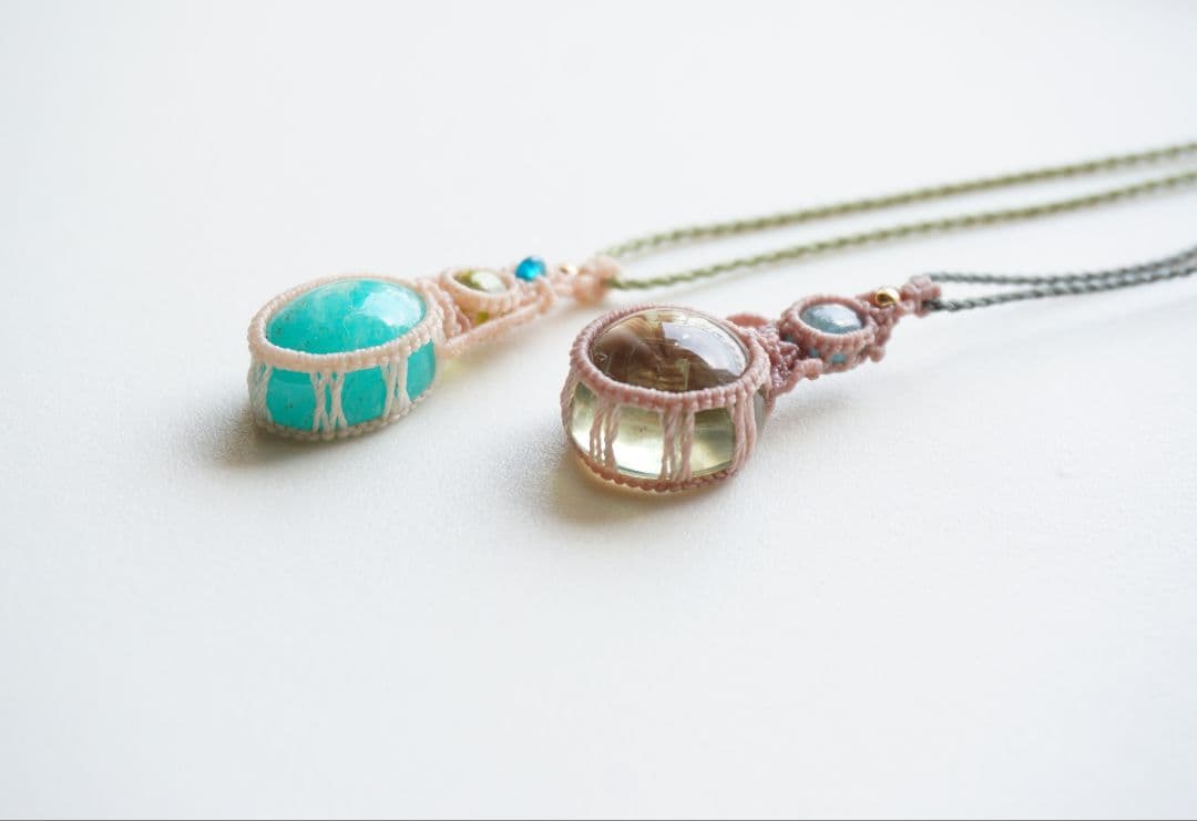 《山霞》グリーンアメジスト　グリーンカイヤナイト　マクラメ　ネックレス