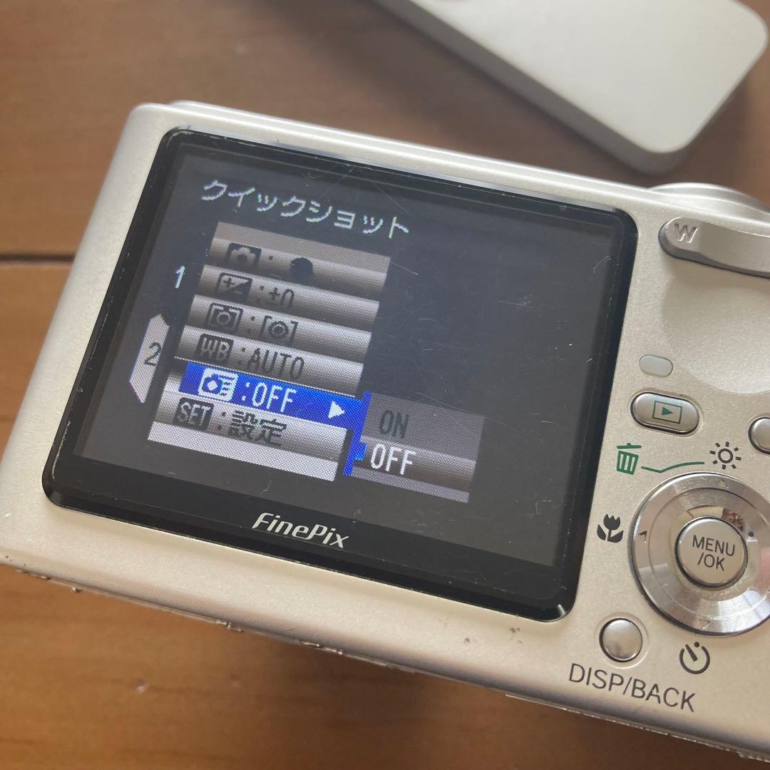 作例あり】FUJIFILM finepix f10 CCDセンサー コンデジ