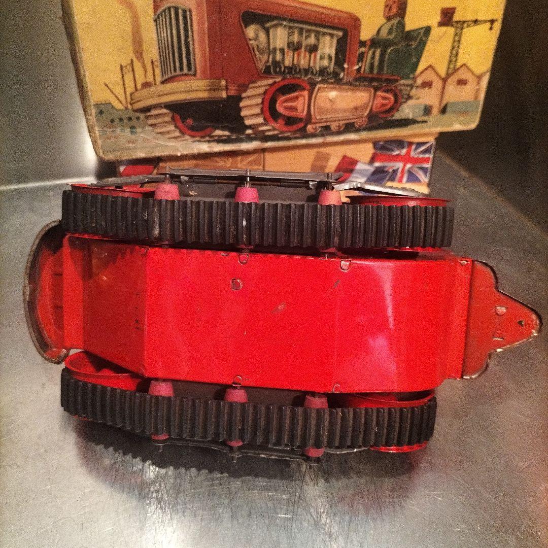 このブリキのロボット、実はレゴ製。電池で動きます | ギズモード