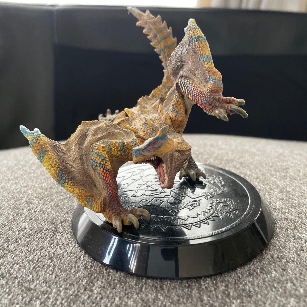 ♦️CAPCOM モンスター ハンターフィギュアスタンダードモデル20体セット