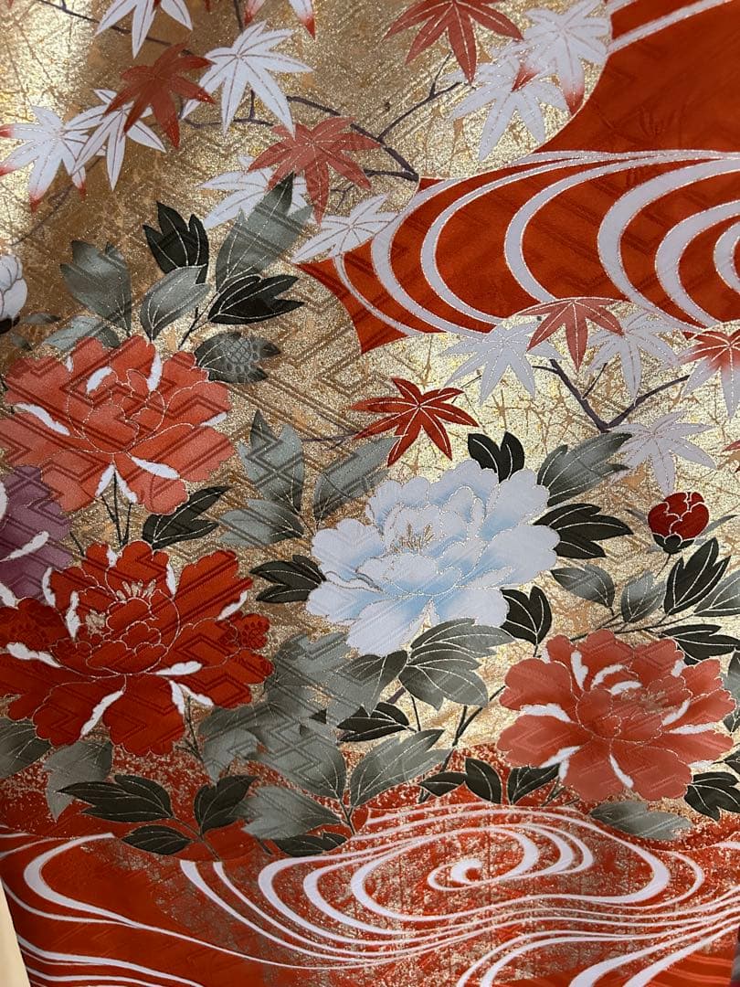 振袖 オレンジ 波模様 花柄 金