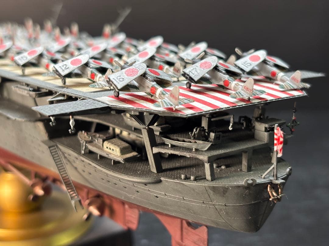 旧日本海軍航空母艦〝翔鶴〟（1/350）