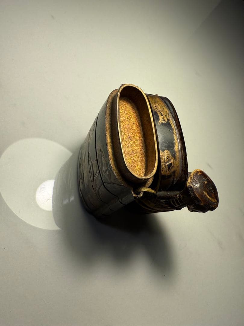 蒔絵 印籠 人物彫刻根付付