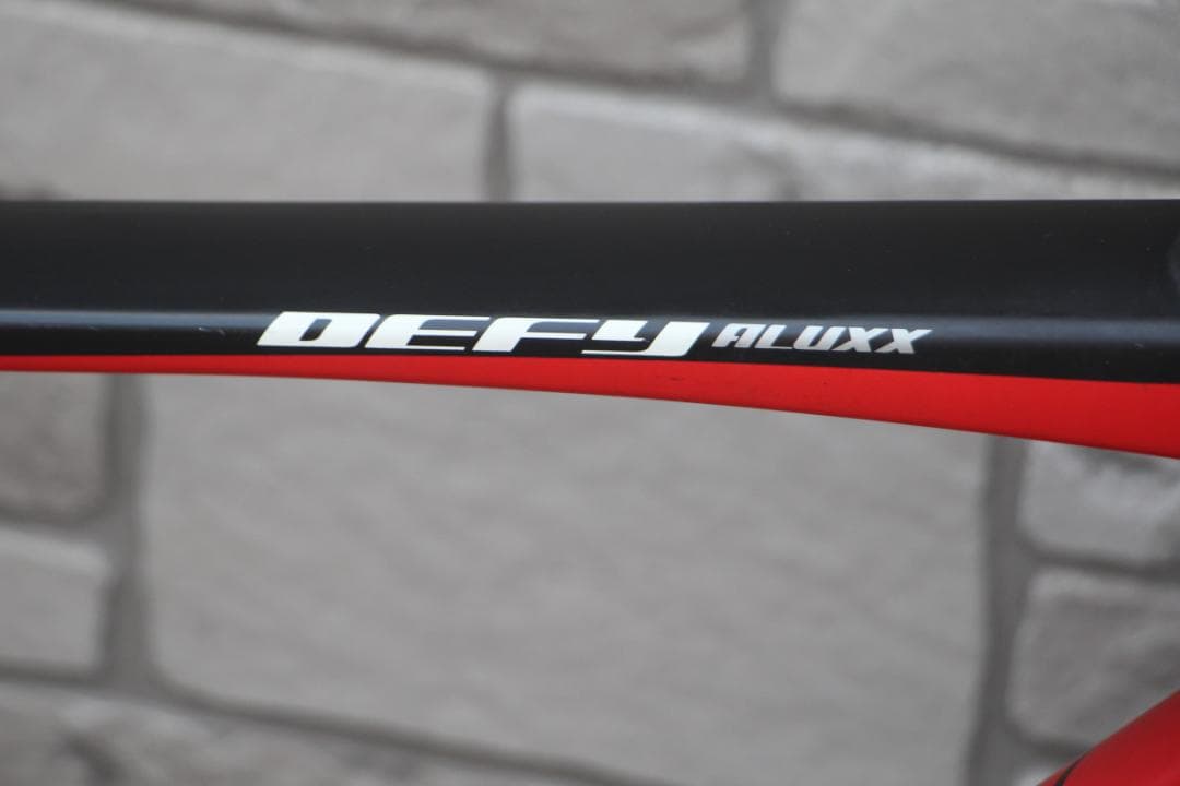 引き取り限定♪人気のGIANT♪DEFY♪軽量アルミフレームロードバイク♪