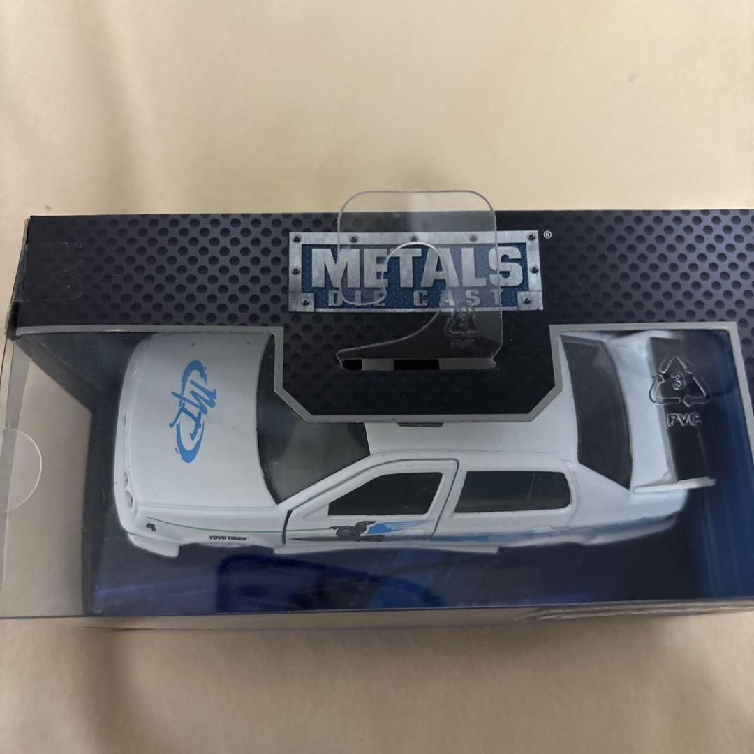 ミニカー Fast & Furious Volkswagen Jetta 1/32