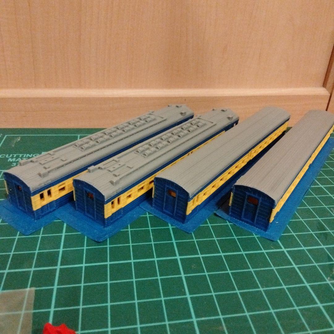 カザフスタン　ER22近郊電車　鉄道模型（Nゲージ）キット　4両セット