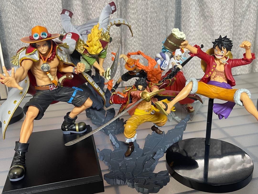 ワンピース フィギュア まとめ売り
