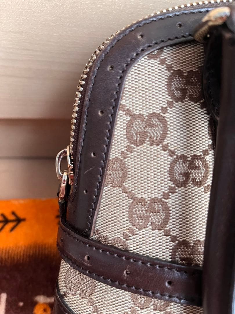 GUCCI グッチ　シェリーライン　ハンドバック