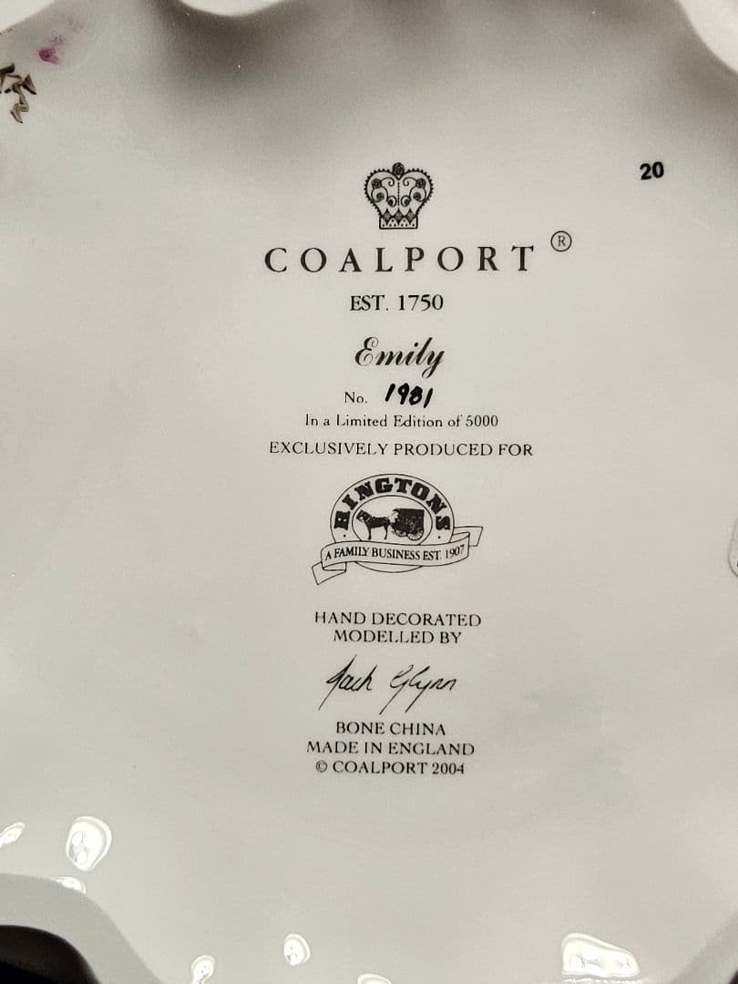 新品箱入り 証明書付き リントンズ エミリー コールポート フィギュリン 美品