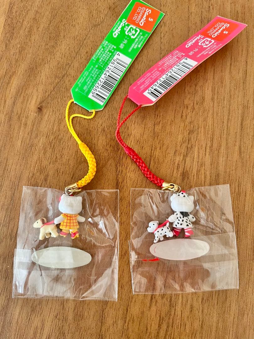 キティちゃん　犬の散歩シリーズ　レア