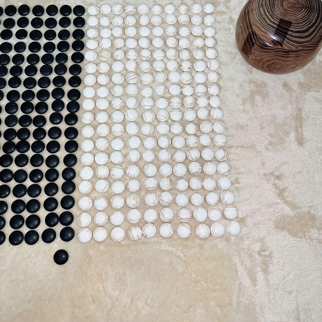 蛤⭐️碁石 蛤白石厚み約1cm 那智黒黒石 碁笥付き 34号？