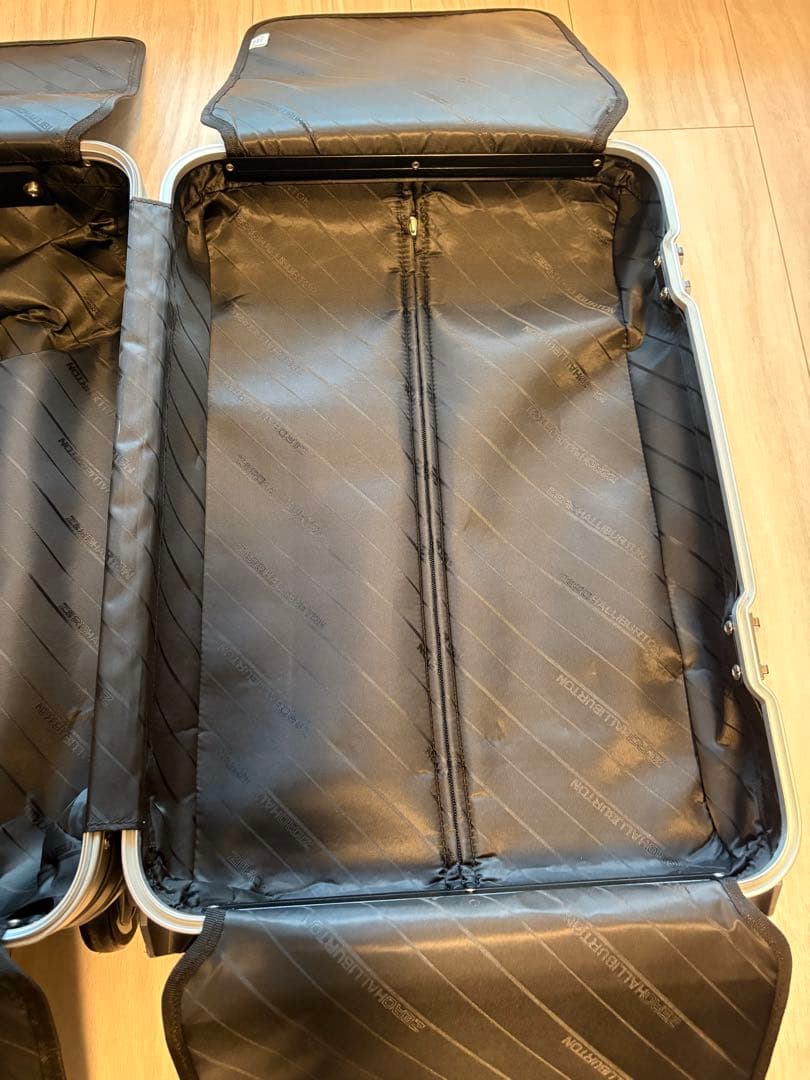 ゼロハリバートン 二輪 美品