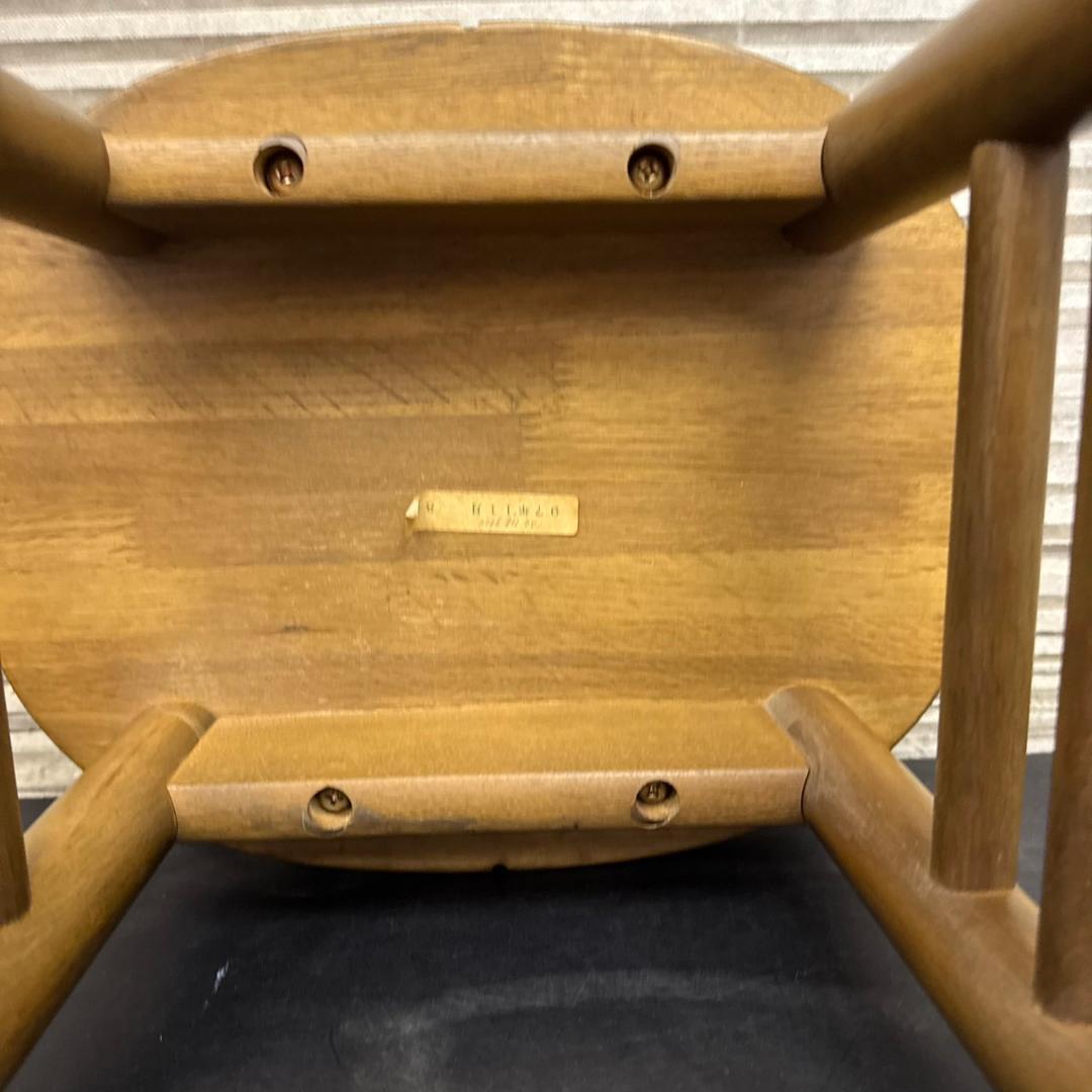 ☆カリモク家具　木製スツール　廃盤モデル　丸イス　刈谷木工　1997年製