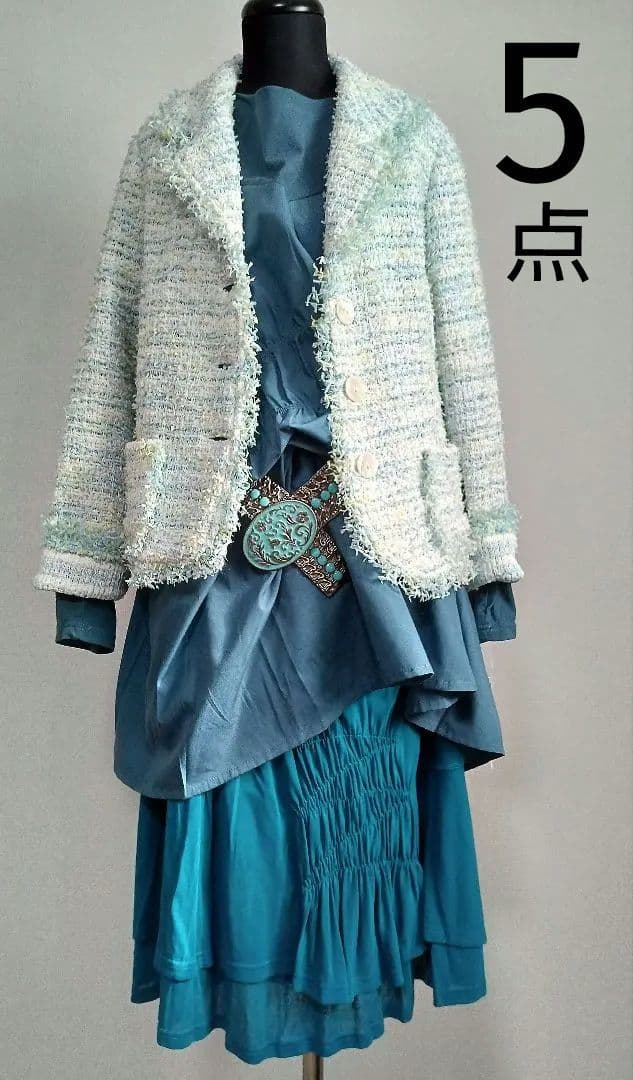 5万五点　未使用エイココンドウスカート　ジャケット　ワンピ　スカート　手袋