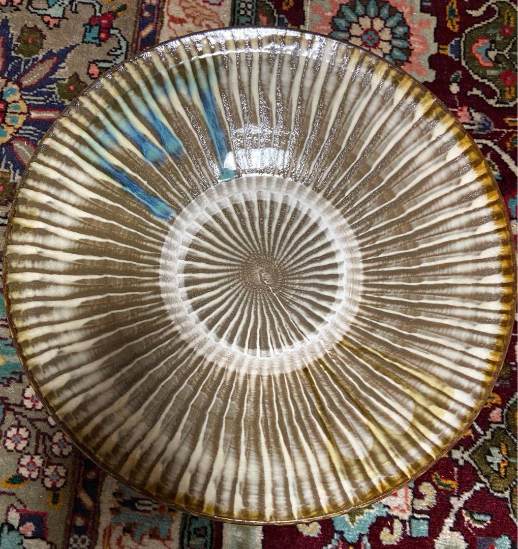 黒木釜　小鹿田焼　大皿　唐臼　飛び鉋　刷毛目　釉薬二色がけ　美品　窯元購入 黒木釜 小鹿田焼 大皿 唐臼 飛び鉋 刷毛目 釉薬二色がけ 美