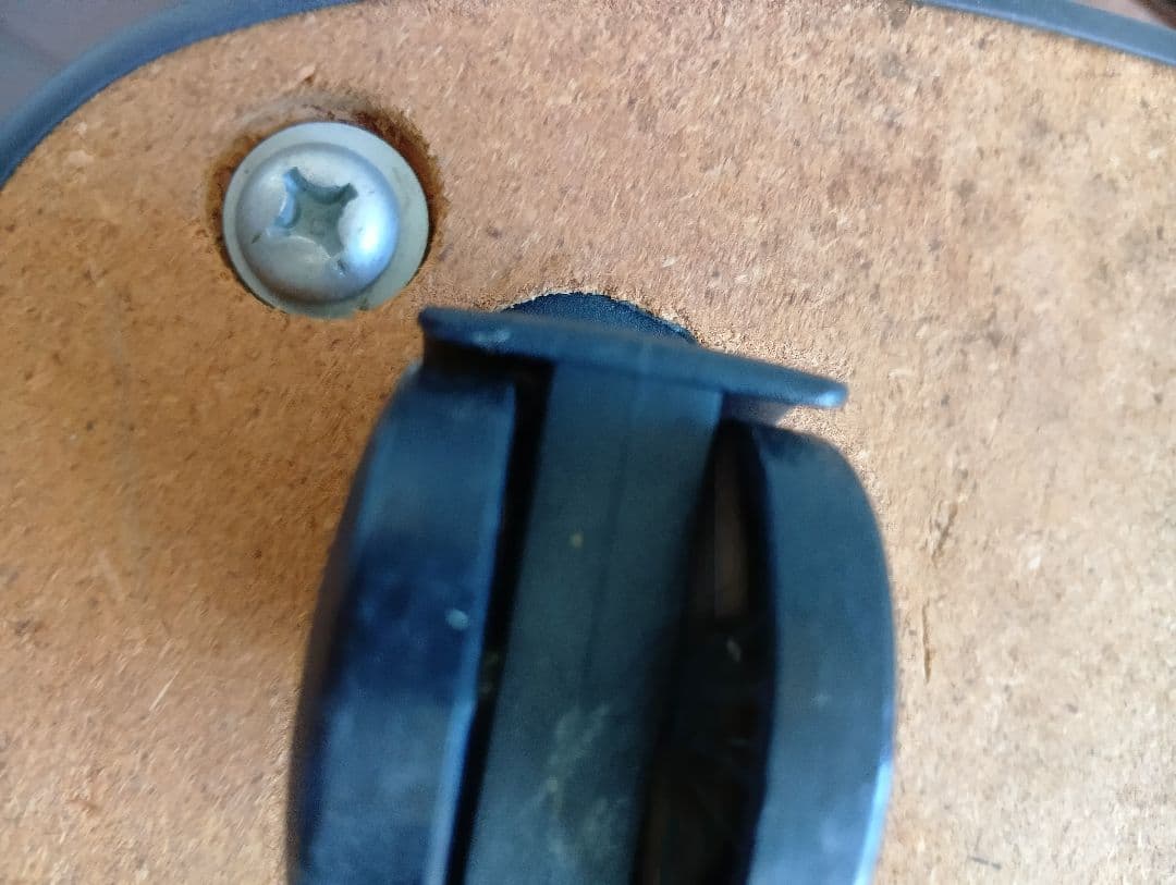 全自動麻雀卓+椅子4脚+サイドテーブル4脚［直接引取限定］