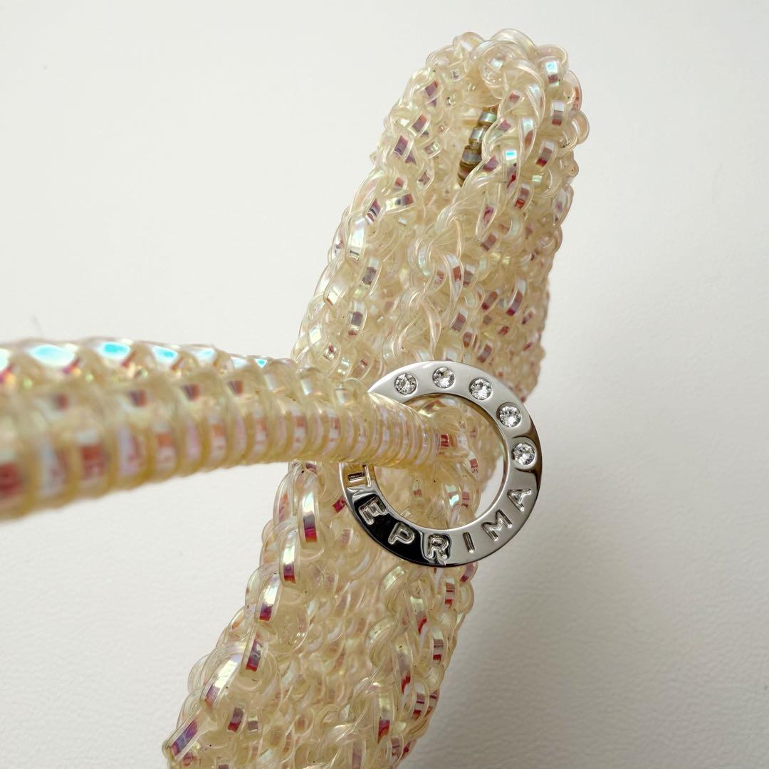 アンテプリマ　廃盤品　Dリング付き　ピッコラ　ステッラホワイト