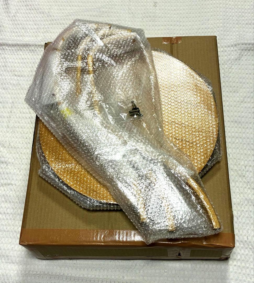 アクタス モデュラスシグマ 曲木 3本脚 ワインテーブル 丸テーブル