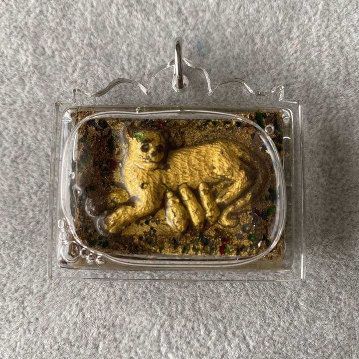 プラクルアン 猫のミルク ヌードーノムメーウ 超レア 本物 愛 恋愛 御守り