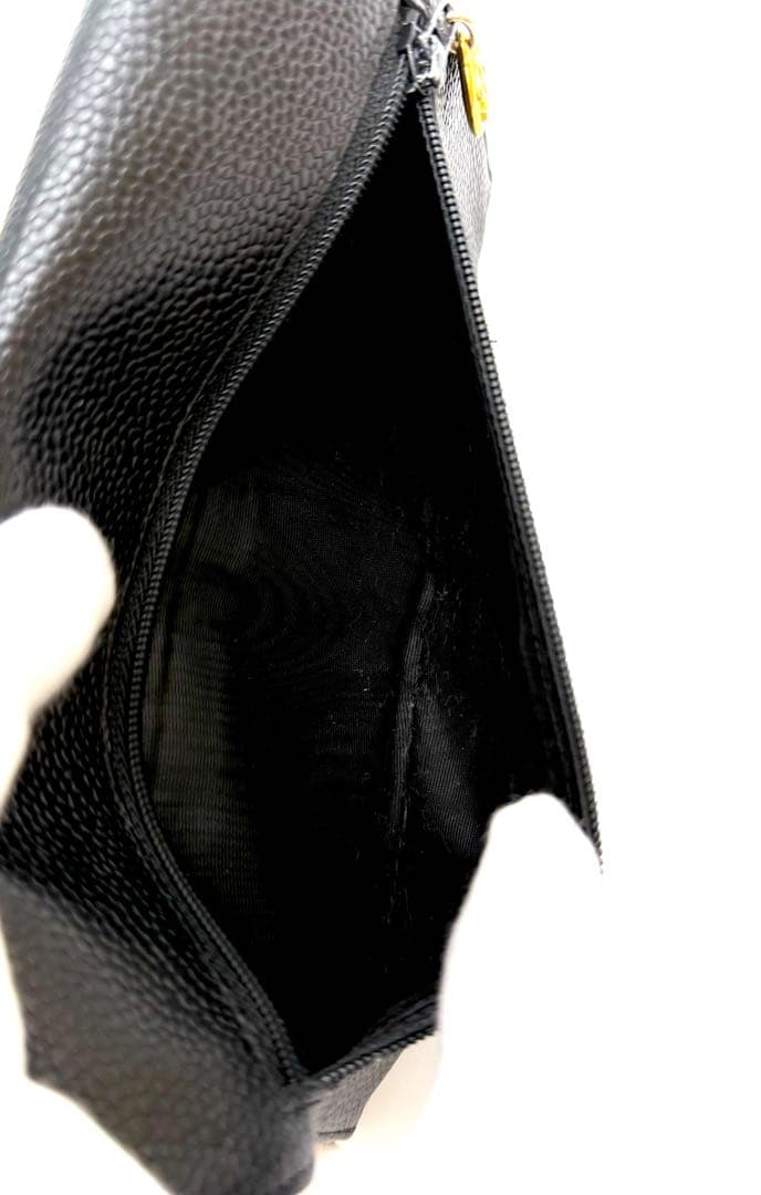 シャネル 二つ折り キャビアスキン デカココ 財布