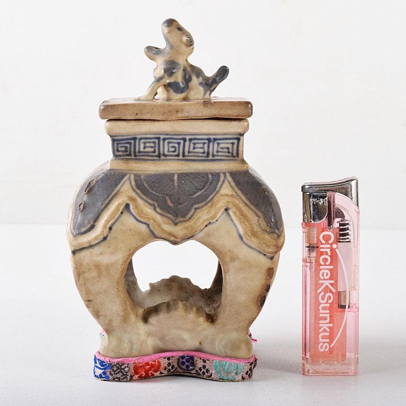 中国 青花 雷文 犬摘 四方香炉 時代箱付 M R8380