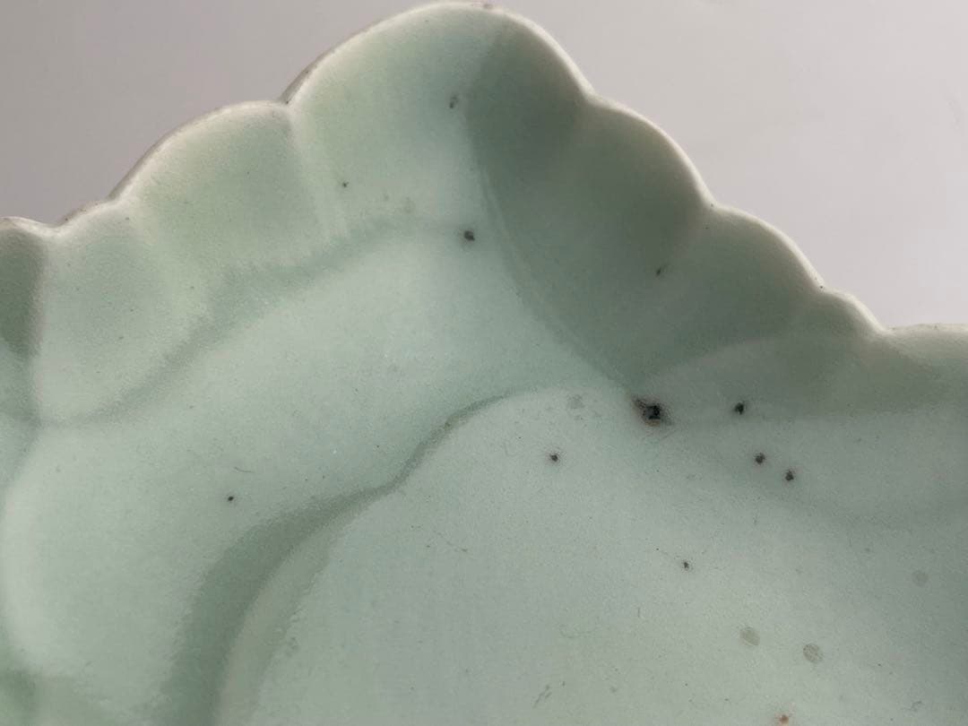 骨董 アンティーク 青磁 葉形 変形皿 向付 鍋島