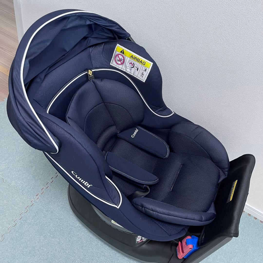 Combi チャイルドシート ネイビー クルムーヴ アドバンス ISOFIX