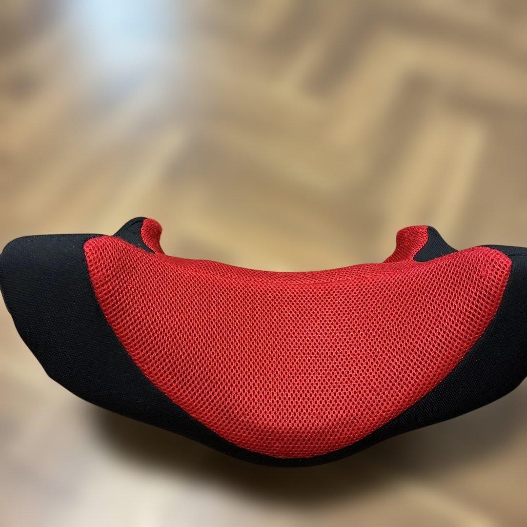 【美品】エールベベ　サラット３　ステップⅡ　グレー　ジュニアシート　AM 253