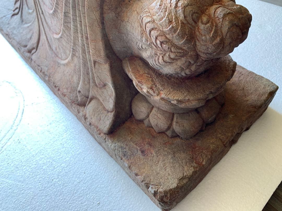 北魏時代 青石睡仏 青石細密彫 仏像 仏師手作り品 某寺院所蔵 - メルカリ