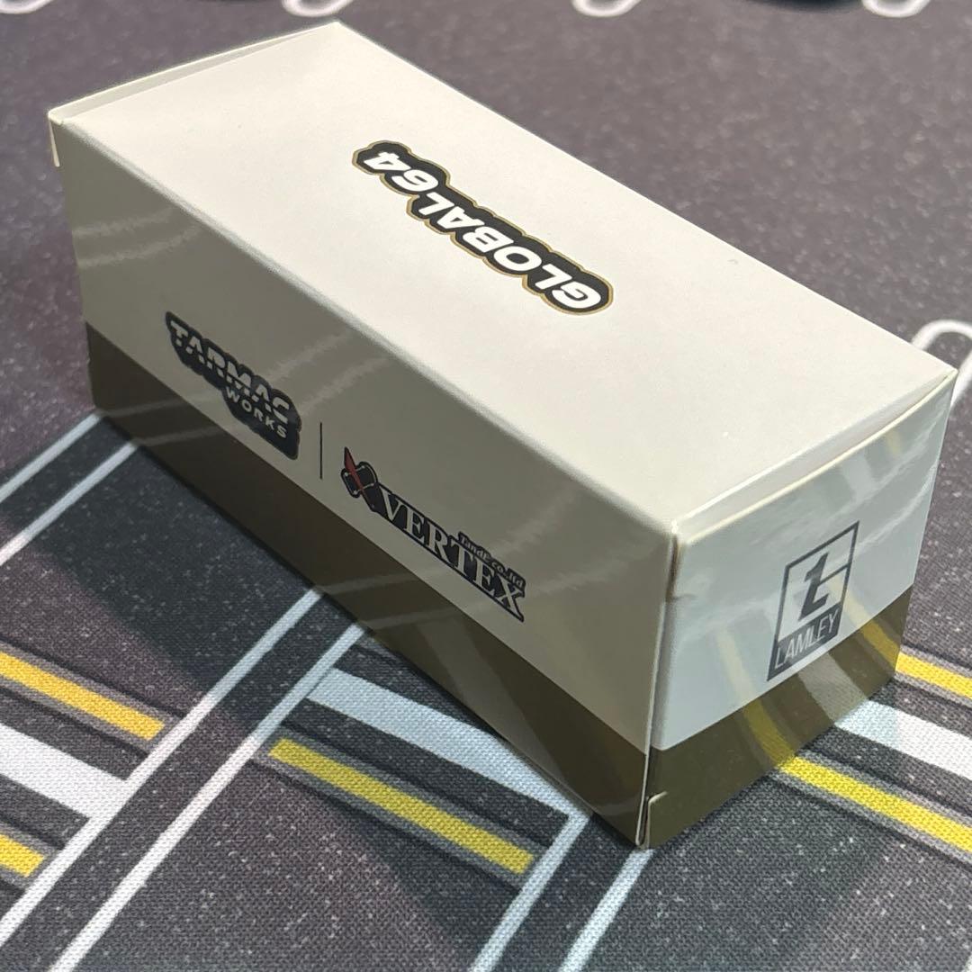 箱付き ターマックワークス1/64 チェイサー VERTEX ホワイトメタリック