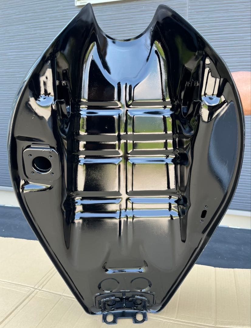 サイモンカスタム タンクカバー フォーティエイト XL1200X 割有 Forty