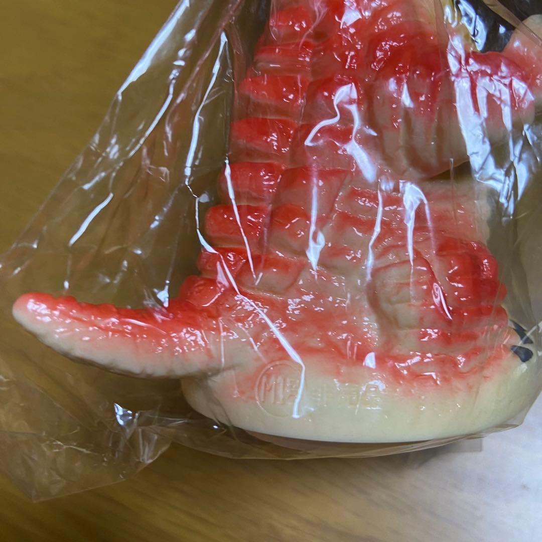 ウルトラマン 怪獣 レッドキング m1号 貯金箱 ソフビ 5420