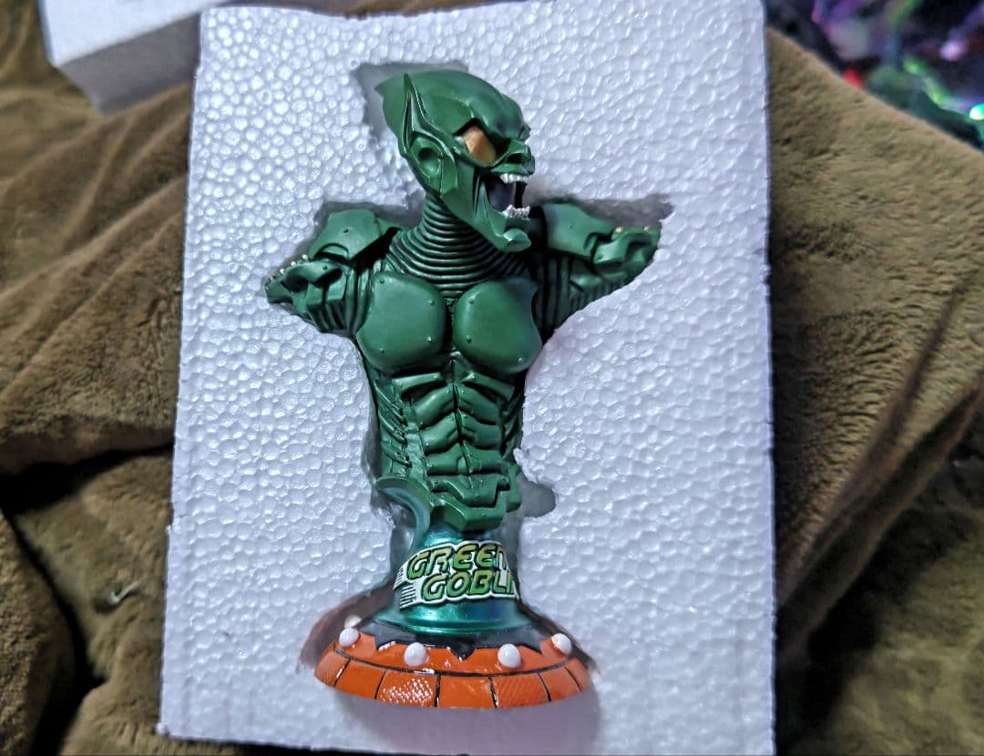 グリーンゴブリン ミニバスト スタチュー 限定3000体 スパイダーマン