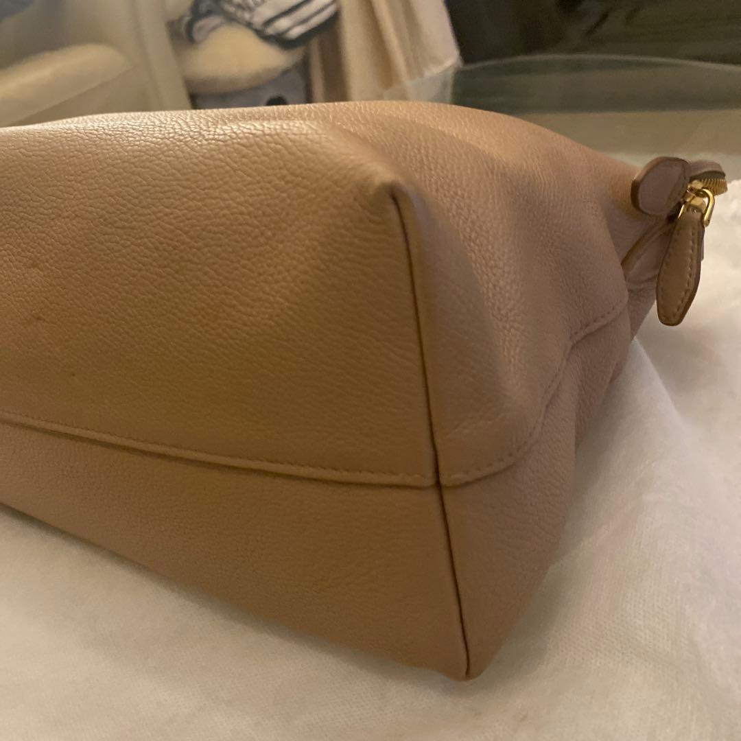 PRADA ベージュ　ショルダーバッグ　ハンドバッグ 2way 美品