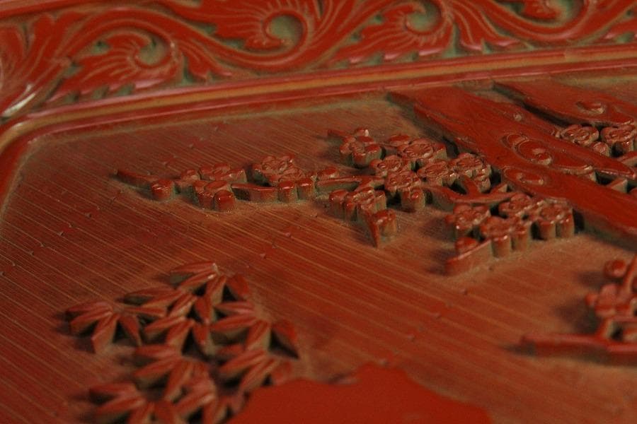 仿古 堆朱 刻 梅下女人紋 菱盆(K-LC479) - winetouritalia.com