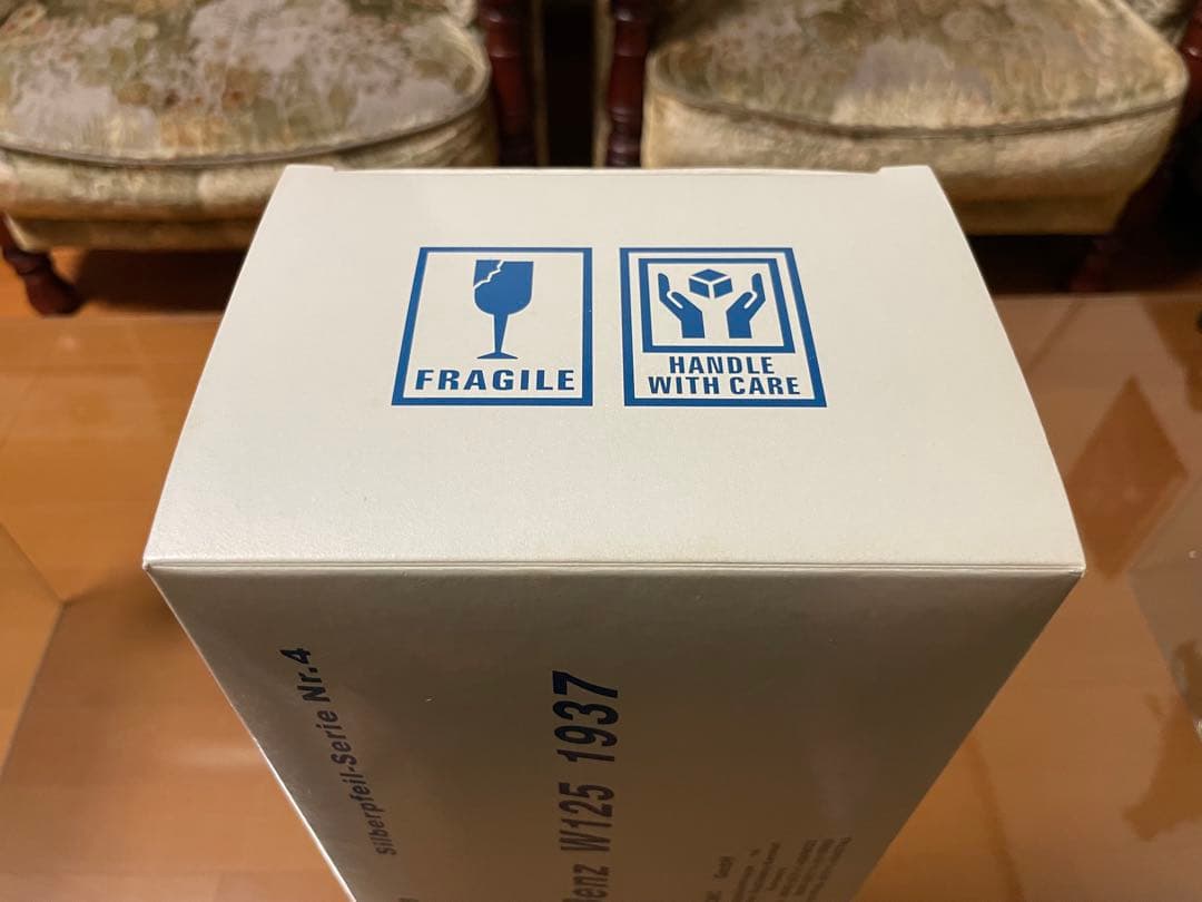 価格変更1/18 CMCメルセデス・ベンツ W125 1937年 未展示品